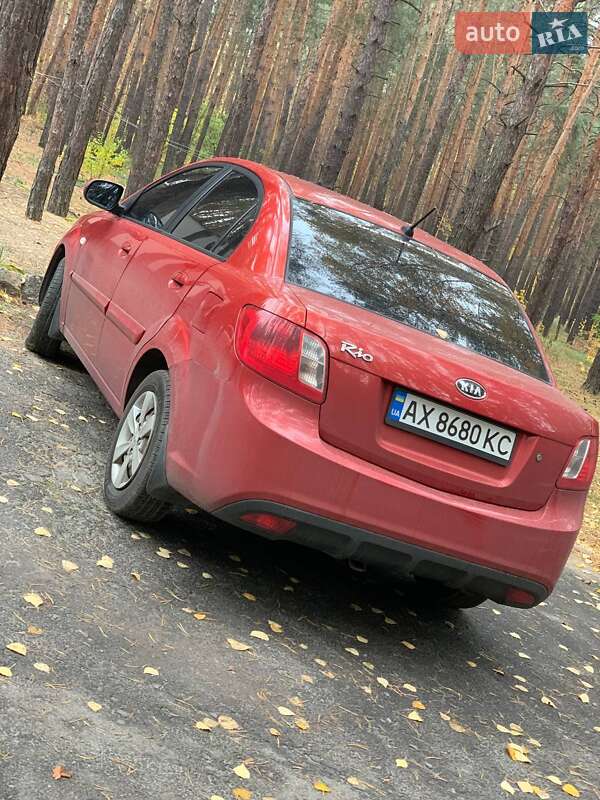 Седан Kia Rio 2011 в Краматорске фото 3 Седан Kia Rio 2011 в Краматорске