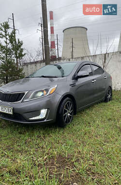 Седан Kia Rio 2013 в 