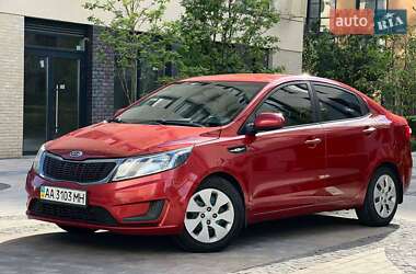Седан Kia Rio 2012 в 