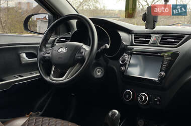 Седан Kia Rio 2012 в 