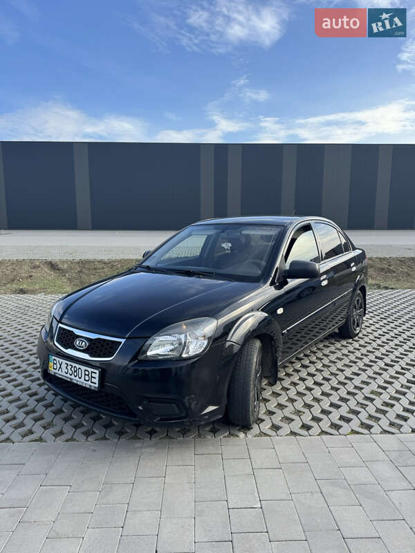 Kia Rio 2011