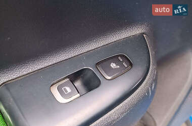 Хэтчбек Kia Rio 2018 в 