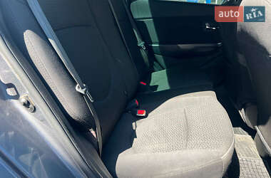 Седан Kia Rio 2013 в 