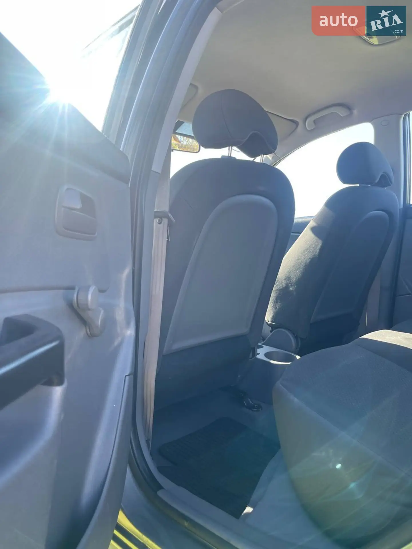 2011 Kia Rio - мініатюра 8