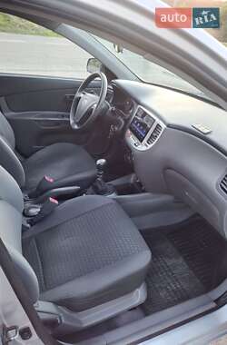 Седан Kia Rio 2007 в 