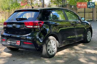 Хетчбек Kia Rio 2018 в 