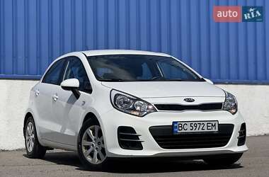 Хэтчбек Kia Rio 2016 в 