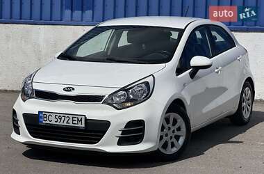 Хэтчбек Kia Rio 2016 в 
