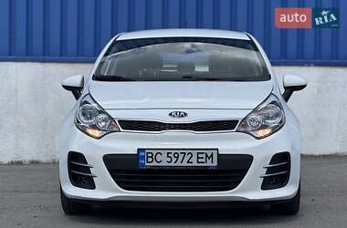 Хэтчбек Kia Rio 2016 в 