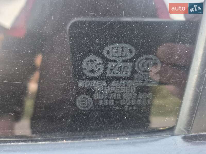 Хэтчбек Kia Rio 2007 в Днепре