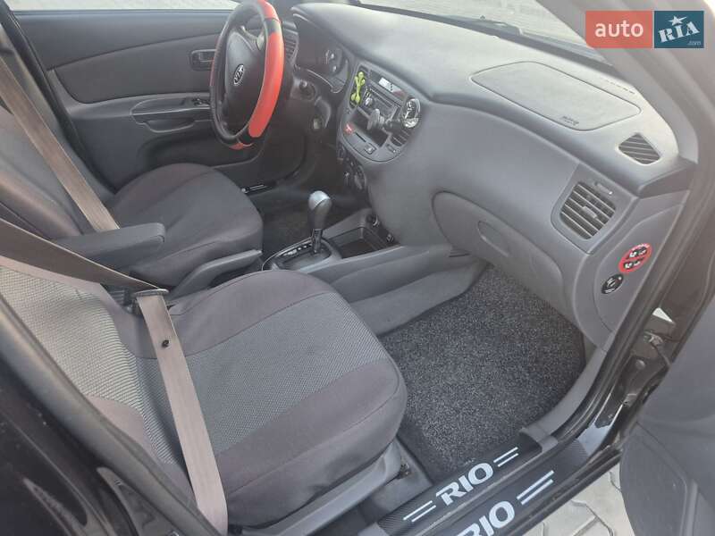 Хэтчбек Kia Rio 2007 в Днепре