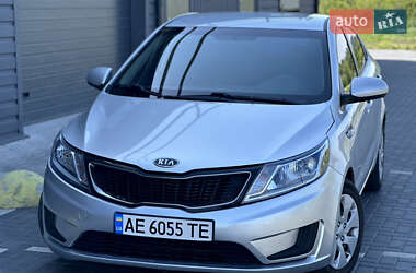 Седан Kia Rio 2012 в Кропивницькому