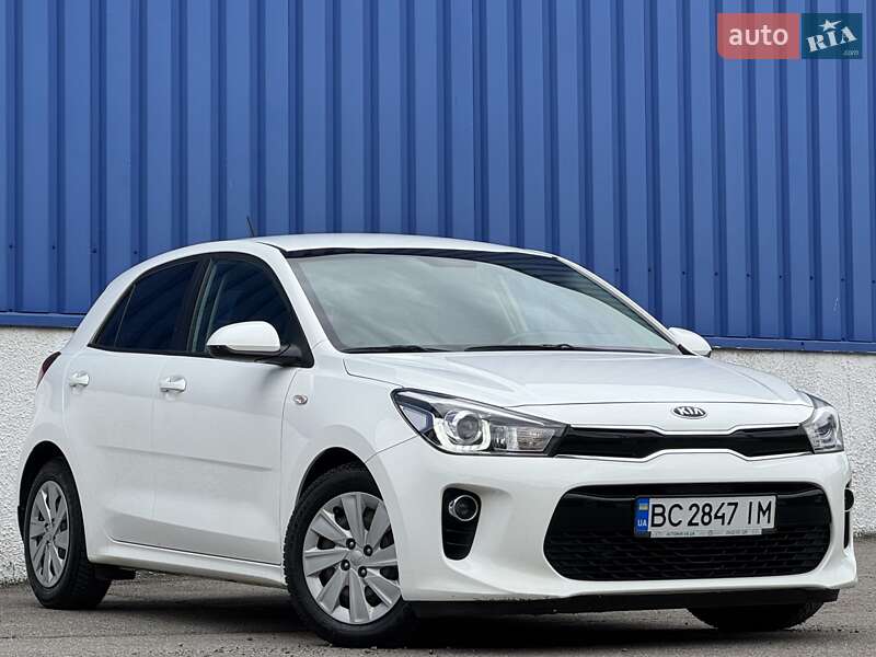 Хетчбек Kia Rio 2017 в Львові