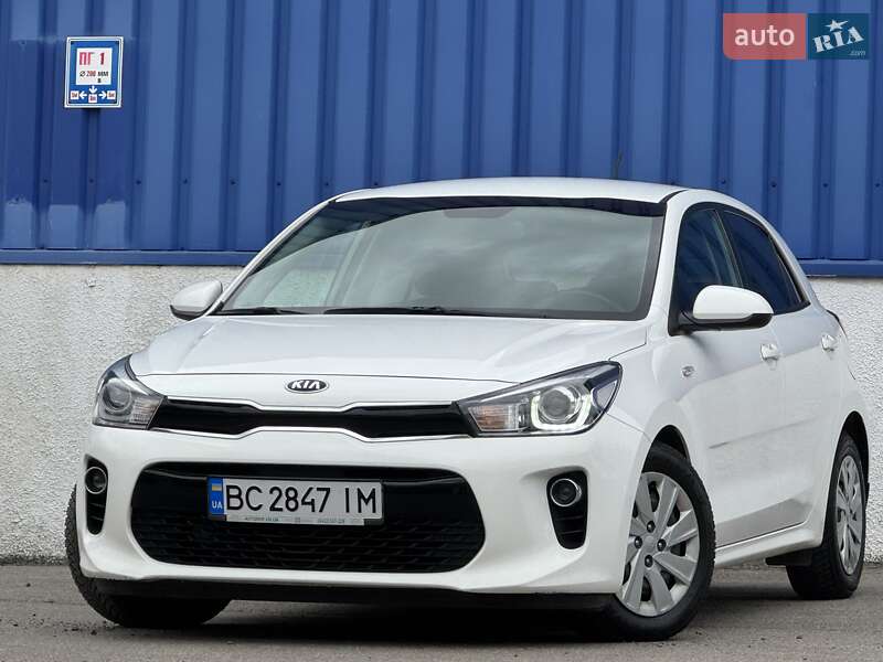 Хетчбек Kia Rio 2017 в Львові
