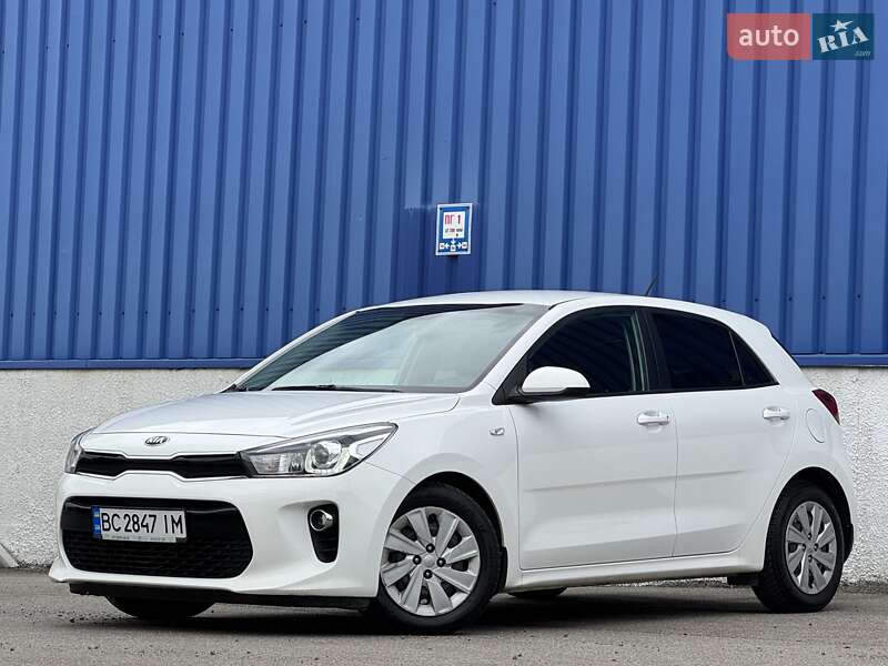 Хетчбек Kia Rio 2017 в Львові