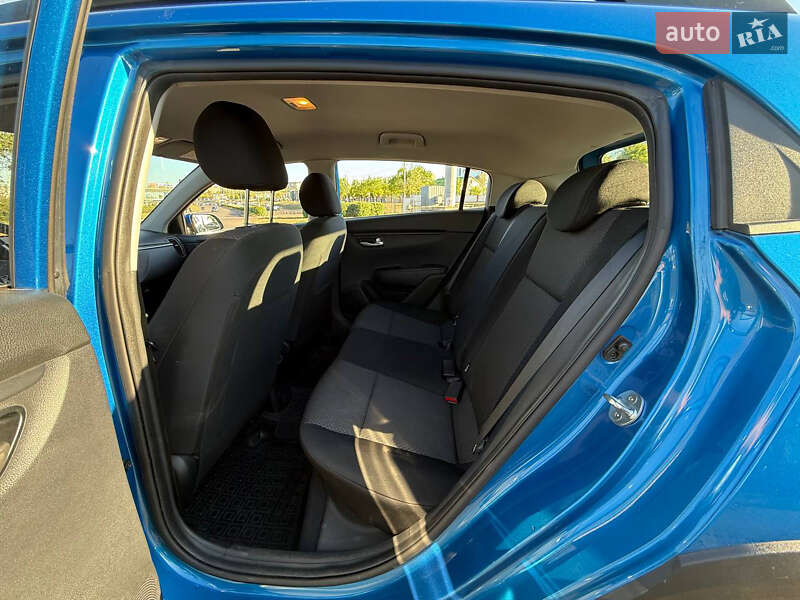Хетчбек Kia Rio 2021 в Кривому Розі