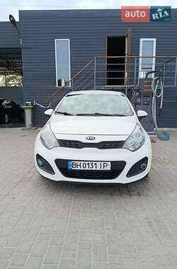 Хетчбек Kia Rio 2012 в Одесі