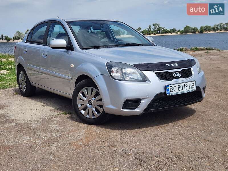 Kia Rio 2010