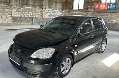 Хэтчбек Kia Rio 2008 в Виннице
