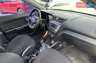 Седан Kia Rio 2013 в 