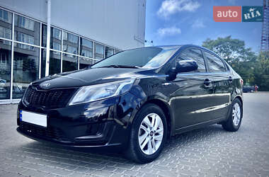 Седан Kia Rio 2014 в Одессе