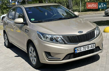 Седан Kia Rio 2012 в 