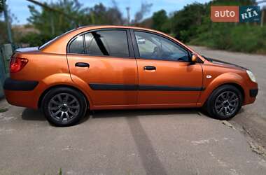 Седан Kia Rio 2007 в 