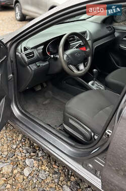 Седан Kia Rio 2012 в 