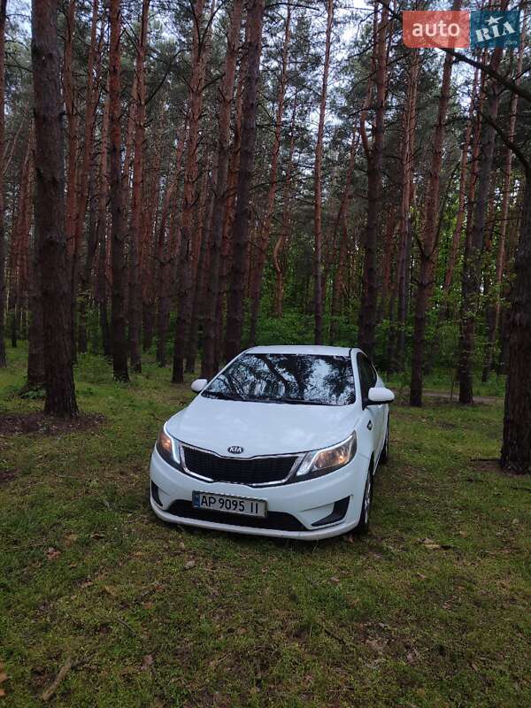 Kia Rio 2013