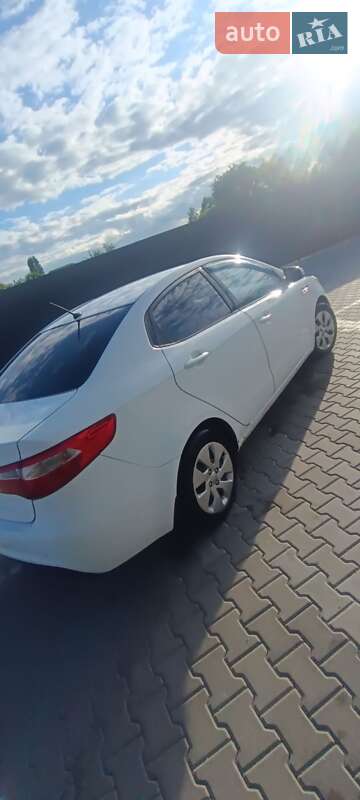 Седан Kia Rio 2012 в Белой Церкви