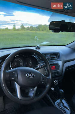 Седан Kia Rio 2013 в 