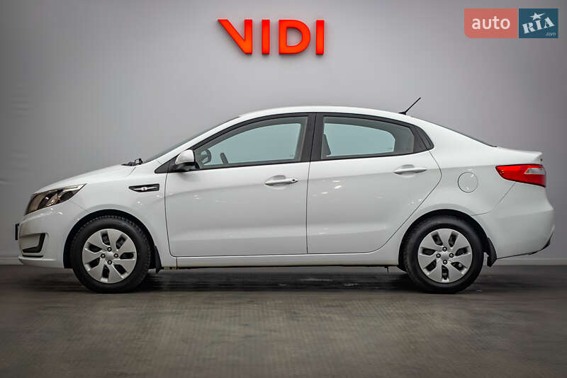 Седан Kia Rio 2012 в Киеве