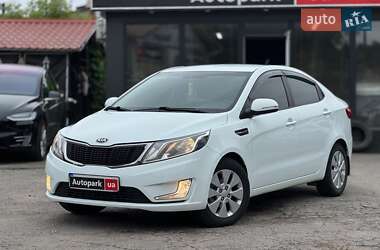 Седан Kia Rio 2013 в Виннице