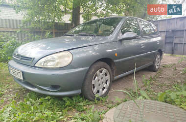 Універсал Kia Rio 2001 в Харкові