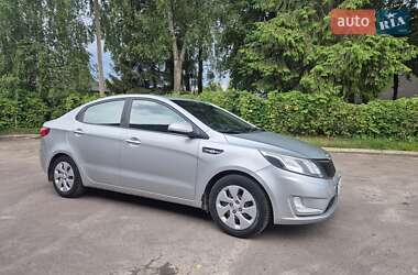 Седан Kia Rio 2011 в Днепре