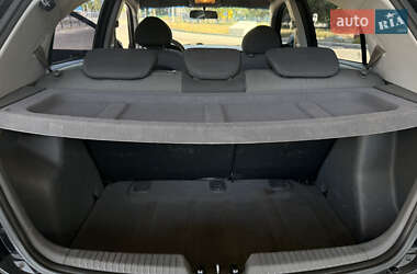 Хэтчбек Kia Rio 2008 в 