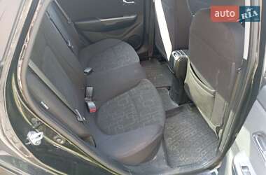 Седан Kia Rio 2012 в 