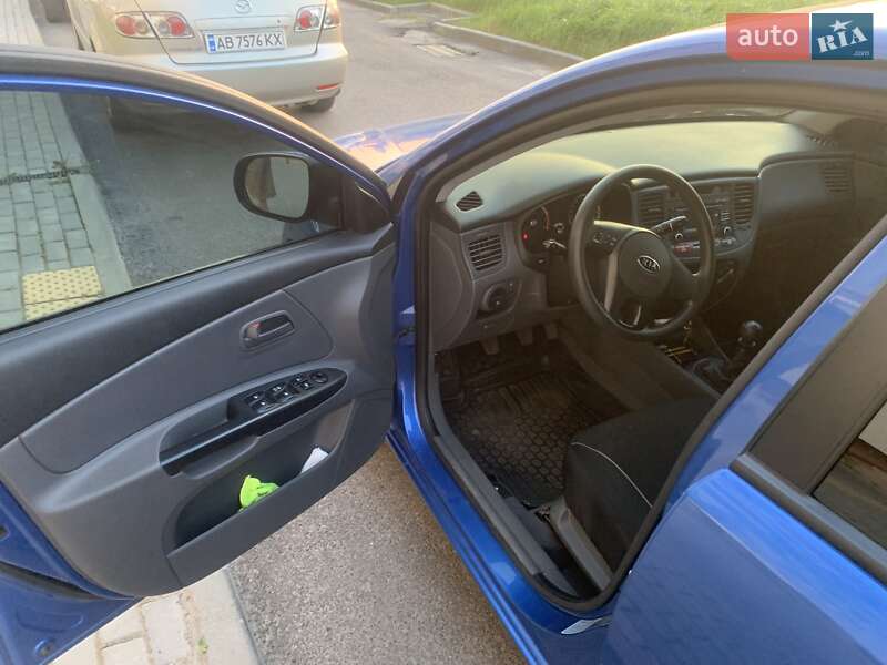 Седан Kia Rio 2011 в Вінниці