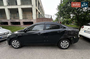 Седан Kia Rio 2013 в 