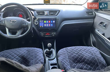 Седан Kia Rio 2012 в 