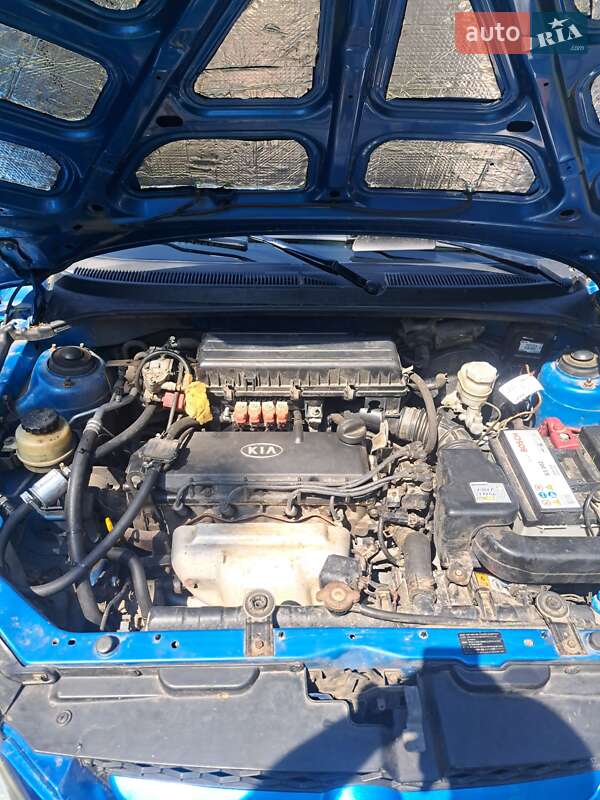 Универсал Kia Rio 2003 в Триполье фото 10 Универсал Kia Rio 2003 в Триполье