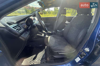 Седан Kia Rio 2012 в 