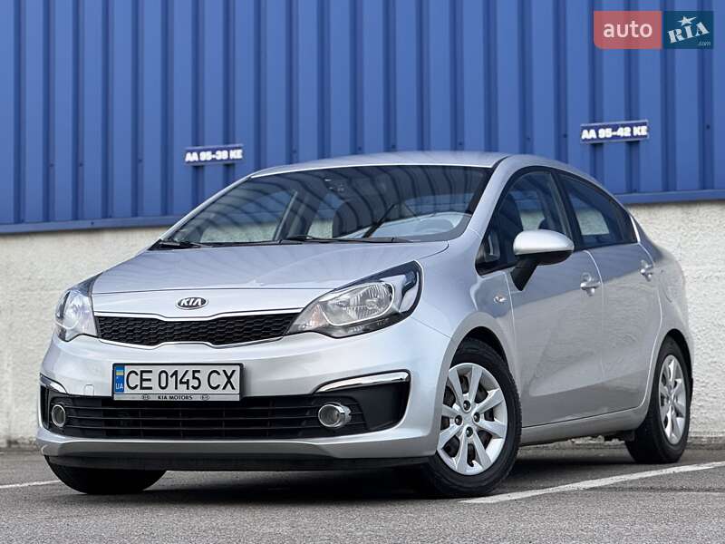 Седан Kia Rio 2015 в Львове