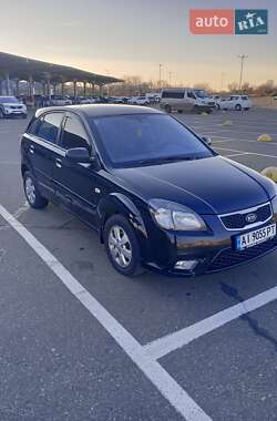 Хетчбек Kia Rio 2011 в Одесі