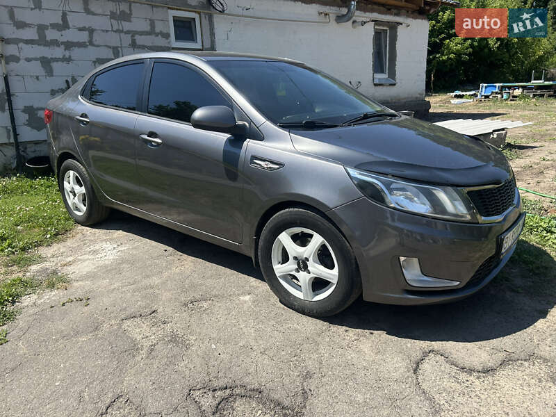 Седан Kia Rio 2012 в Лубнах