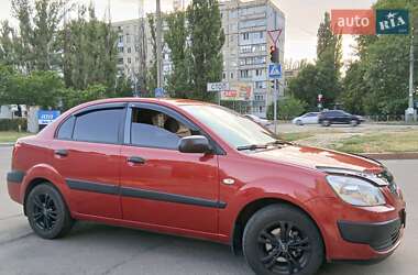 Седан Kia Rio 2007 в Николаеве