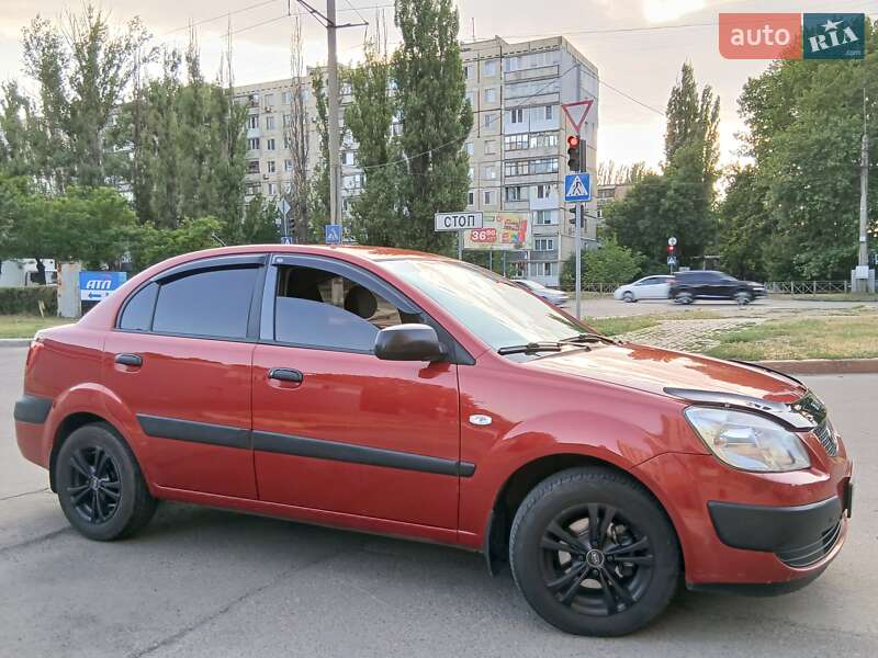 Седан Kia Rio 2007 в 