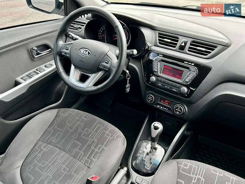 Хэтчбек Kia Rio 2012 в Белой Церкви