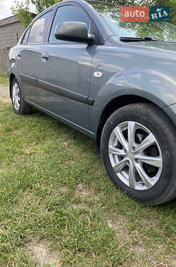 Седан Kia Rio 2007 в 