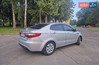 Седан Kia Rio 2012 в 
